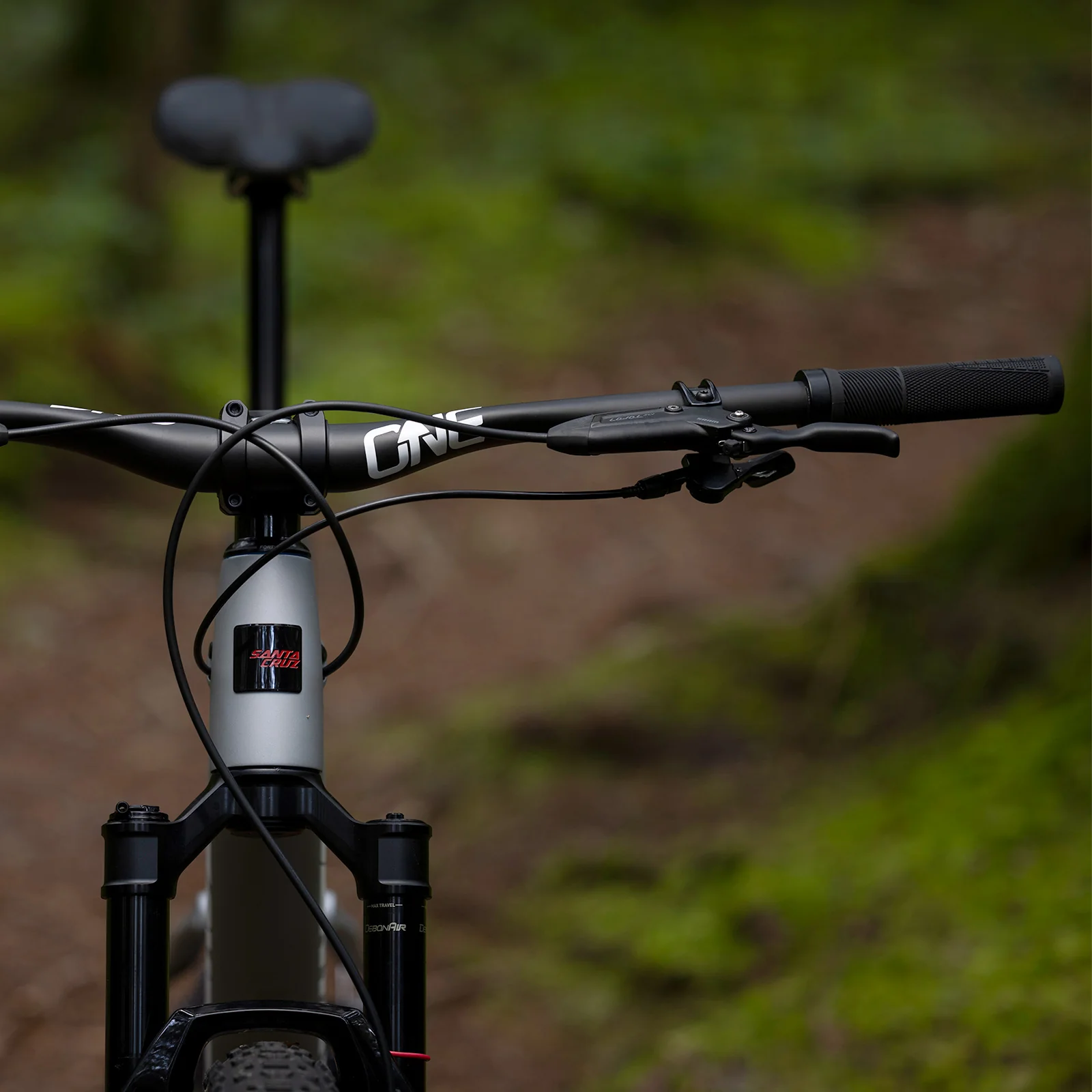 V2 Carbon Handlebar Bundle - Image 17
